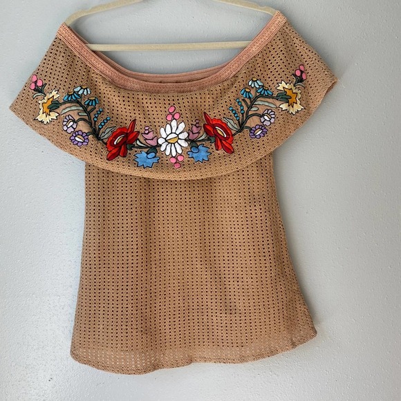 Judith March Tops - Judith March Off Shoulder